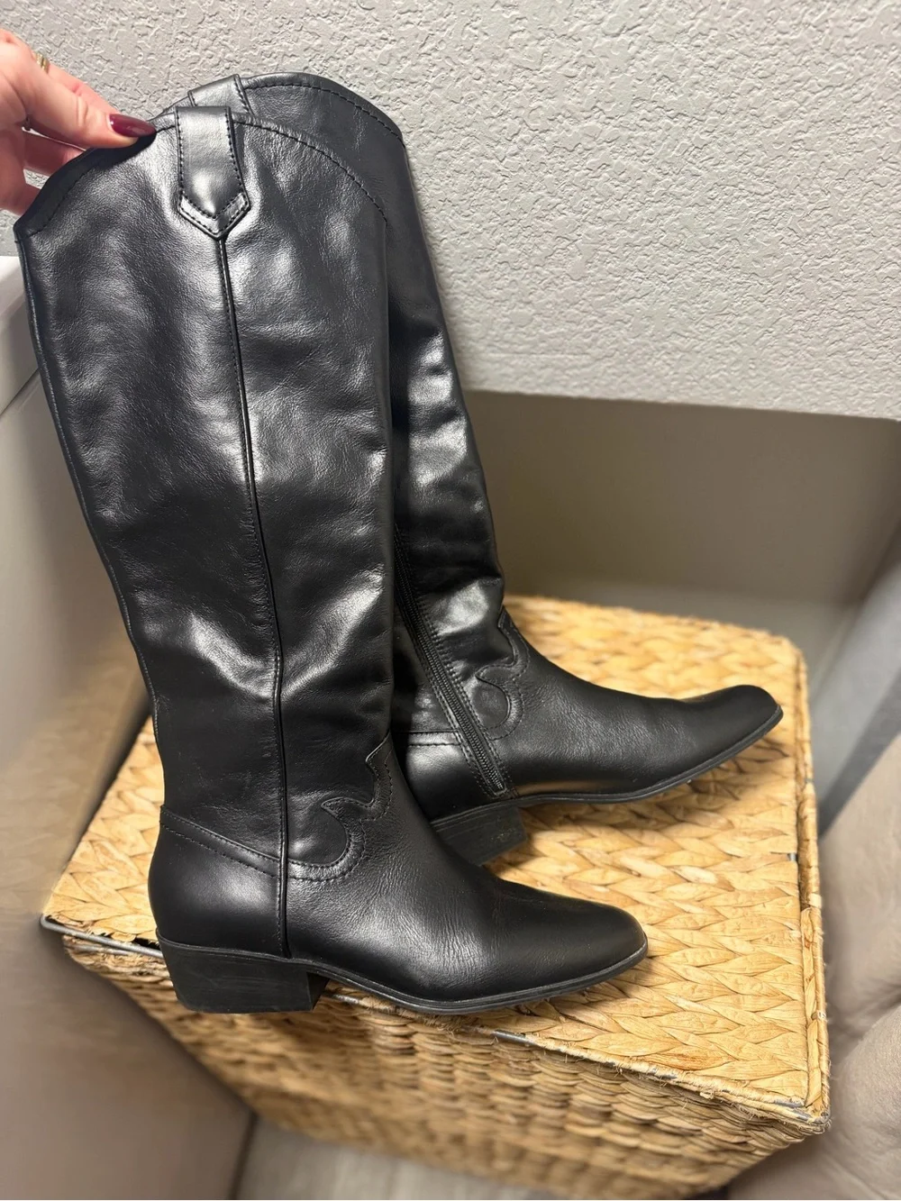 AEROSOLES Black Leather Over-the-Knee Boots
